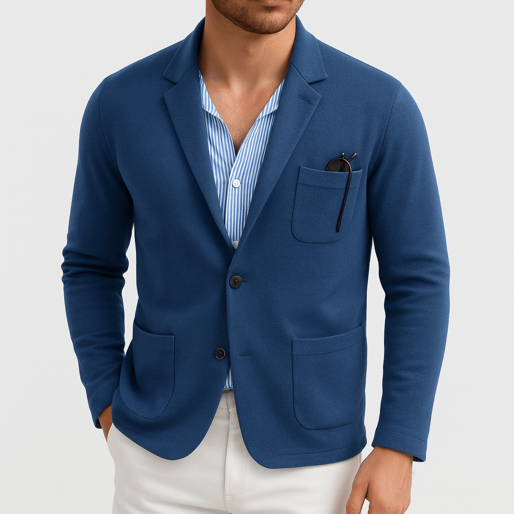 Marynarka o dopasowanym kroju z zapięciem na guziki