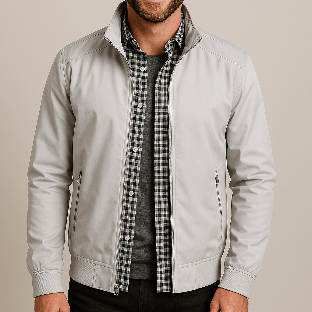 Stylowa kurtka wiatrówka z wysokim kołnierzem